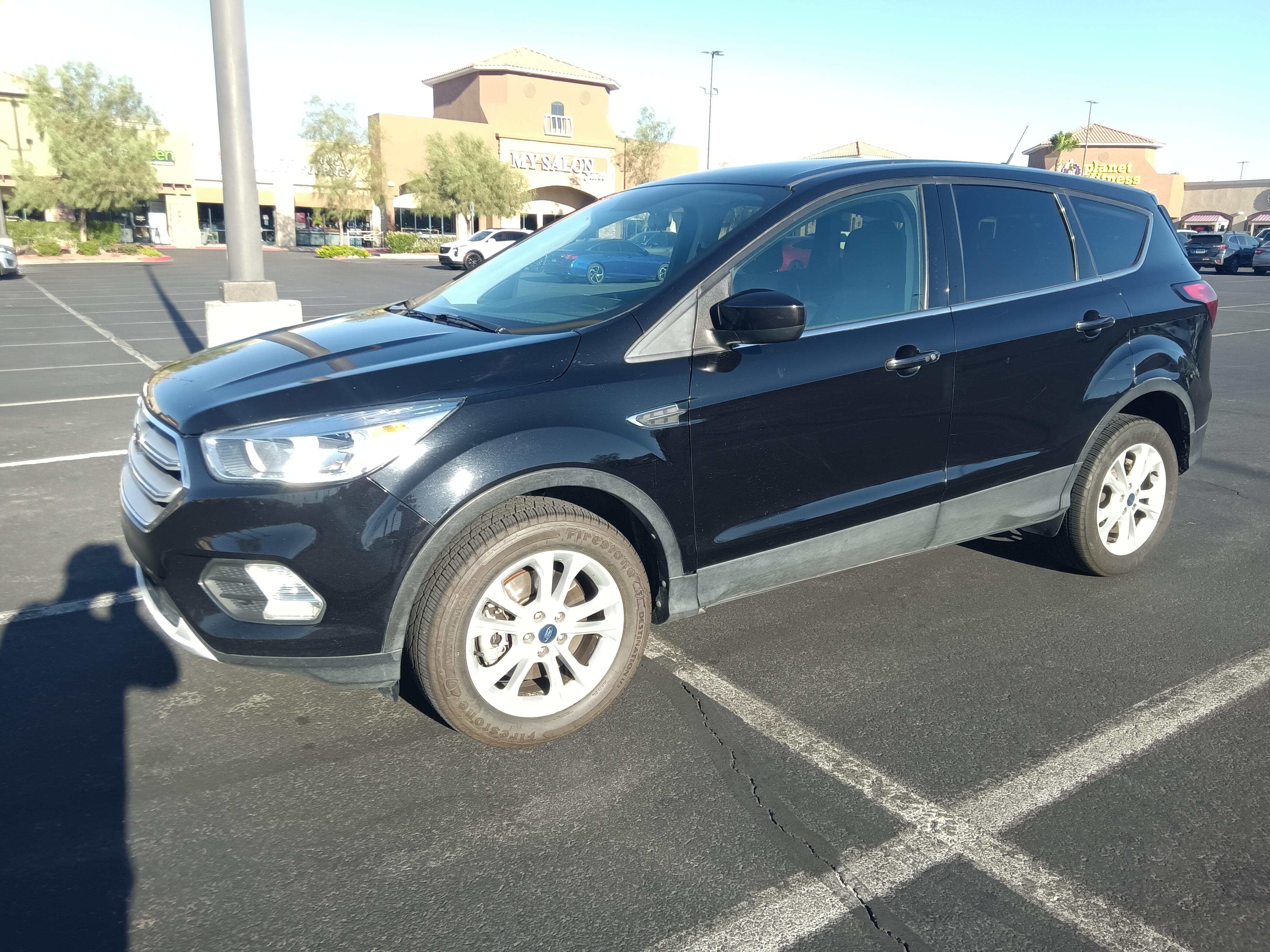 2019 Ford Escape SE SUV FOUR Wheel Drive